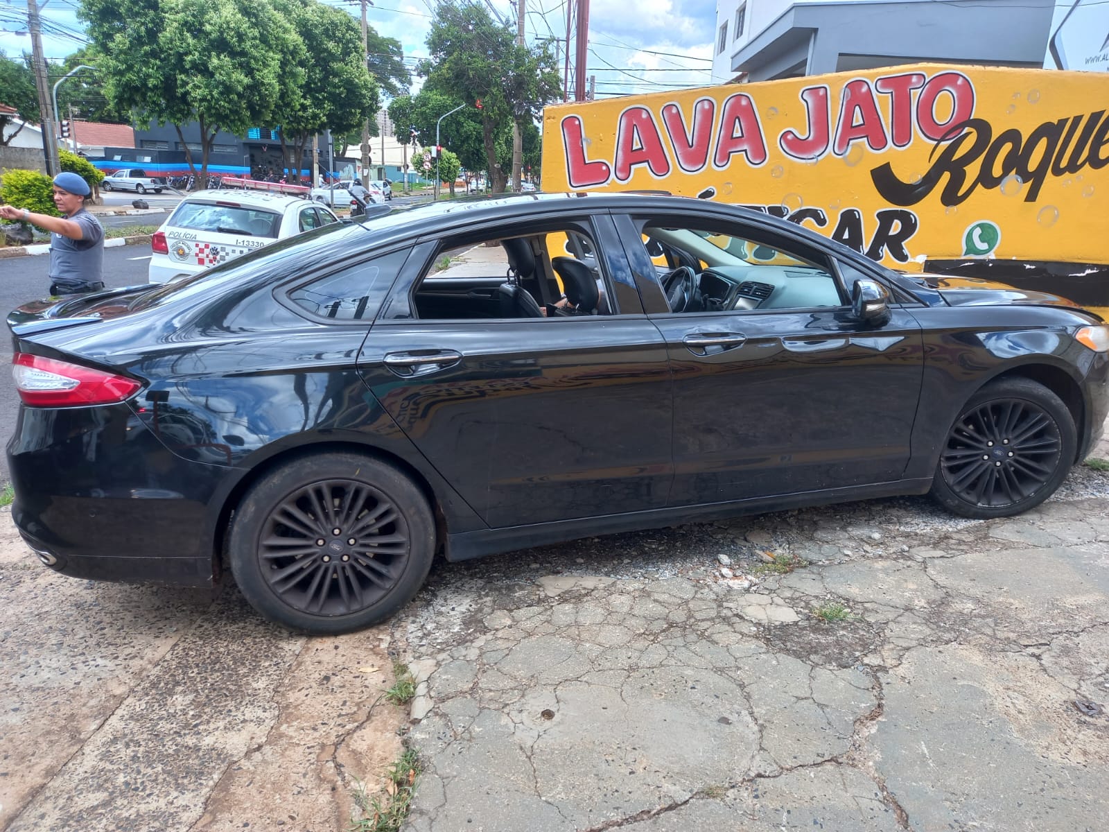 Carro apreendido 